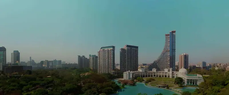 Amanora Arbano Towers: township skyline, image 2 of 2 from the developer